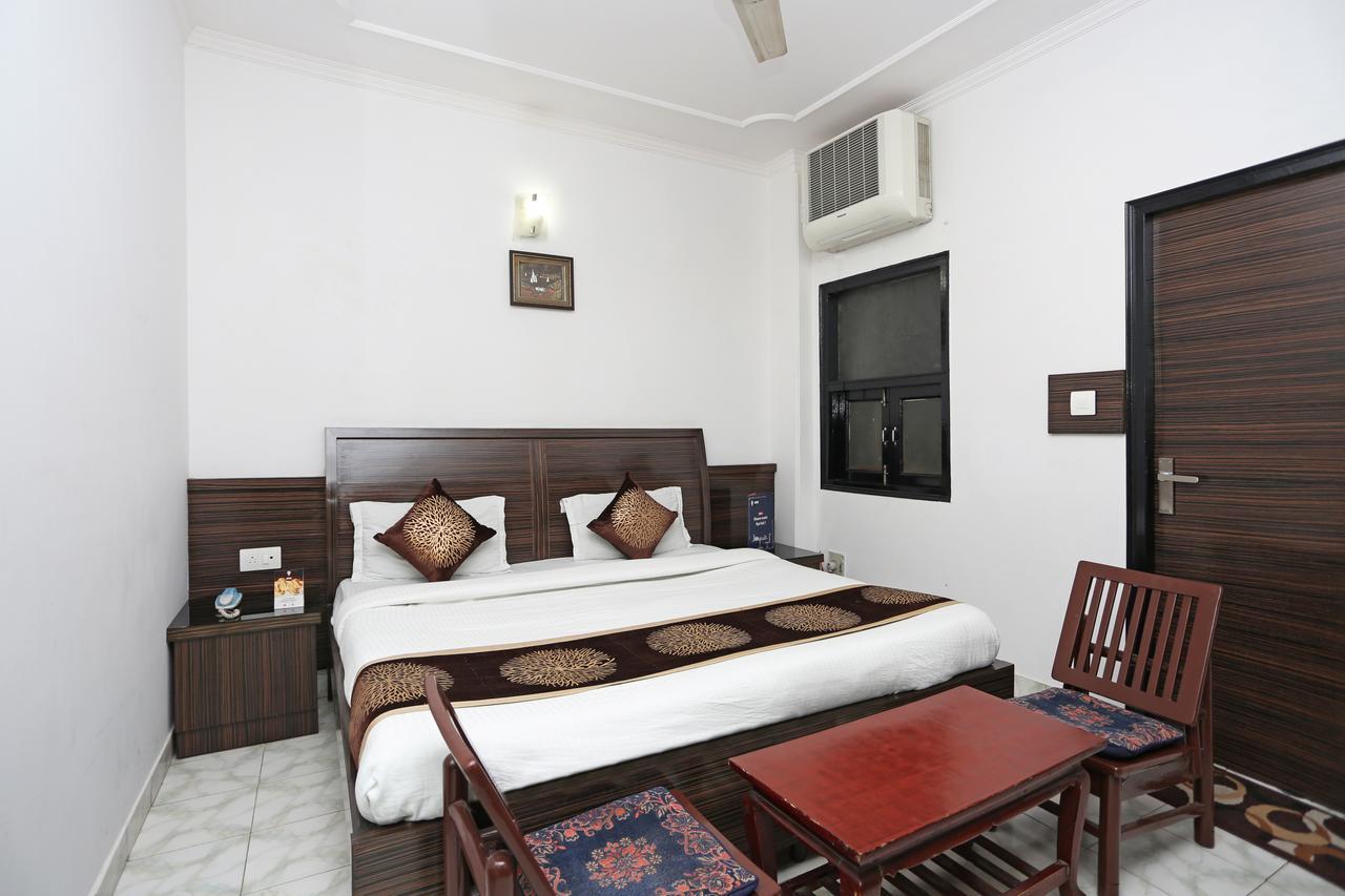 Oyo 3472 Hotel Rama Inn Új-Delhi Kültér fotó