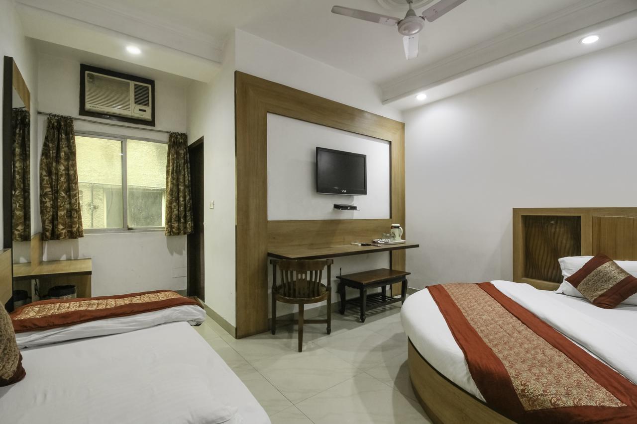 Oyo 3472 Hotel Rama Inn Új-Delhi Kültér fotó